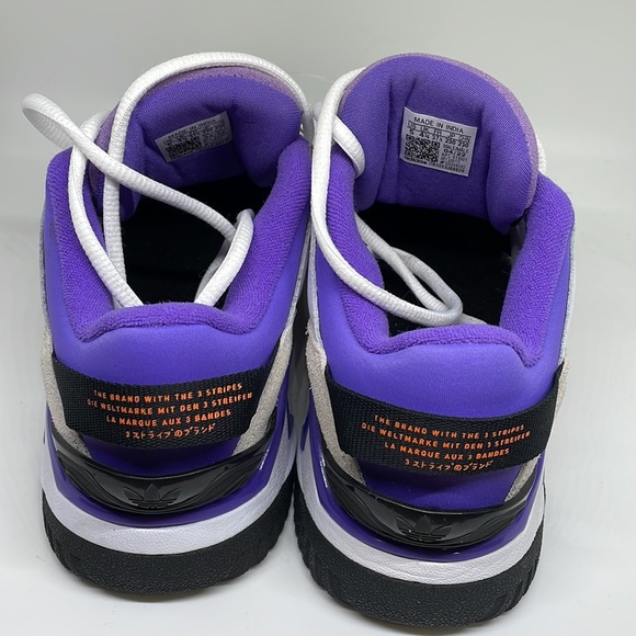 Adidas Niteball 2.0 Size 5 White Purple Rush GX0775 New - Picture 2 of 7
